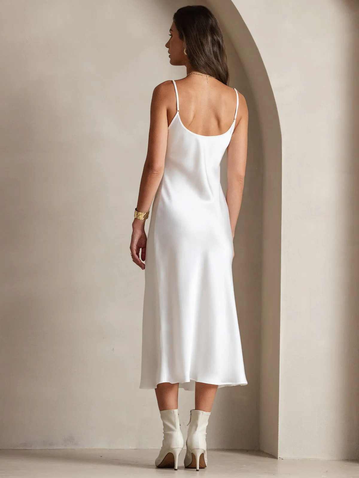 Robe Longue en Soie avec Bretelles Spaghetti